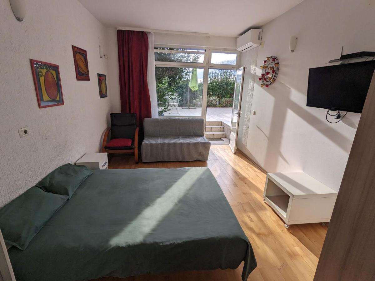 A Window On Rovinj Apartment Exterior photo